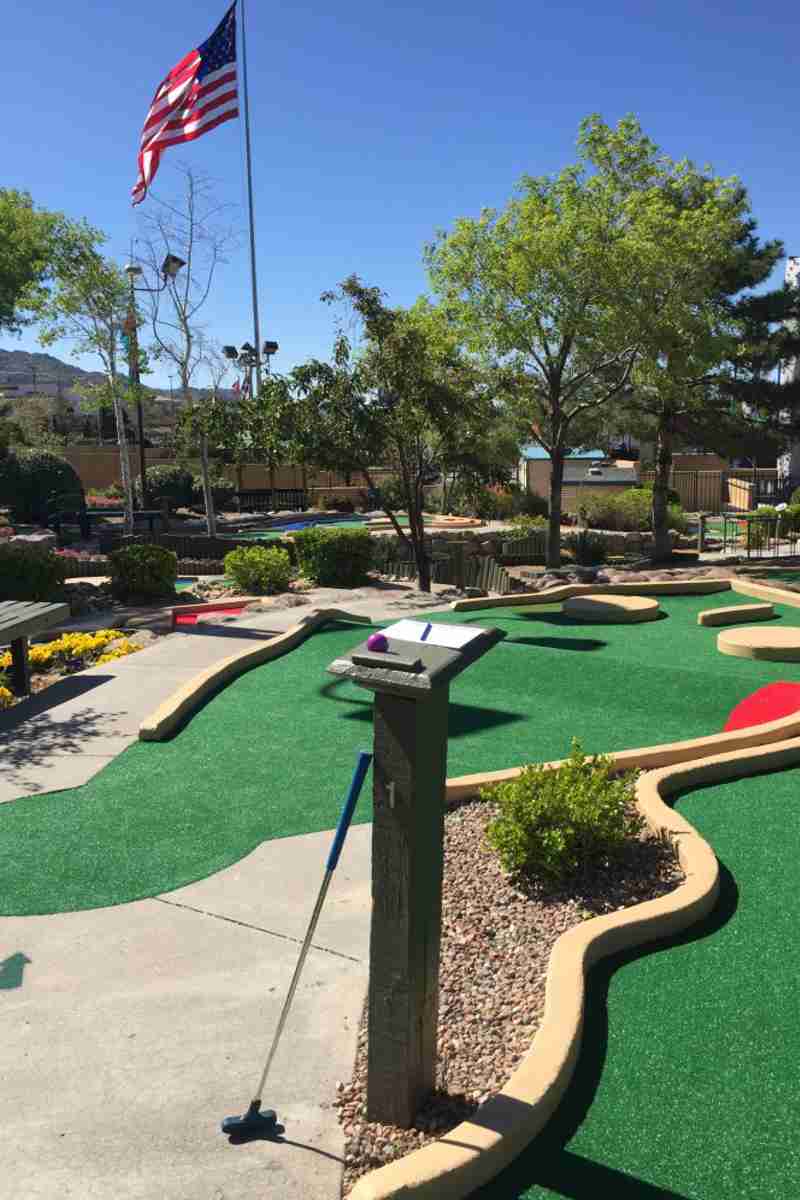 miniature-golf-attractions-hinkle-family-fun-center-albuquerque-nm